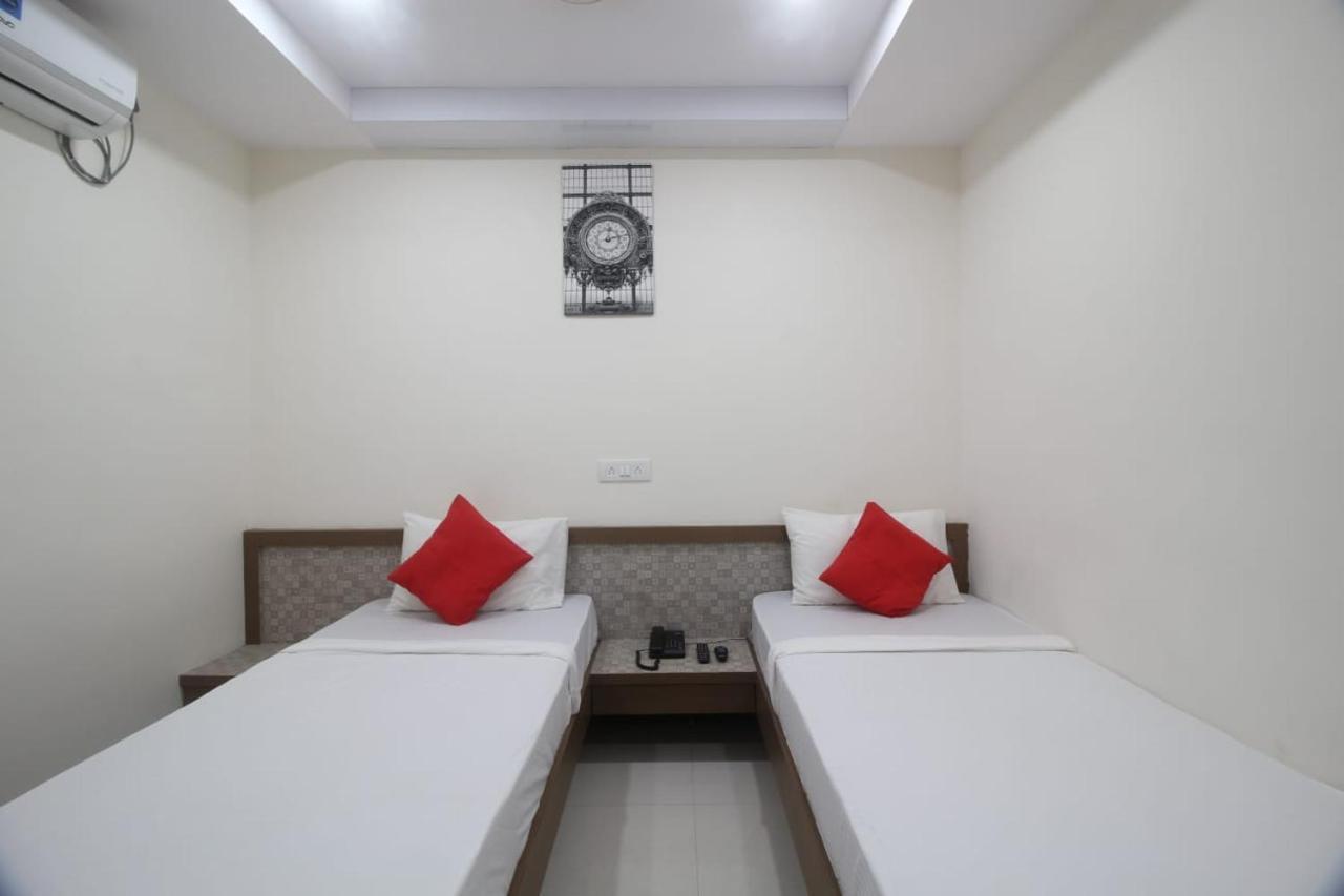 Arjuna Luxury Rooms Hyderabad Ngoại thất bức ảnh